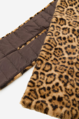 Cuello Reversible con Estampado Animal Print