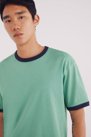 Camiseta Manga Corta con Detalle Contraste
