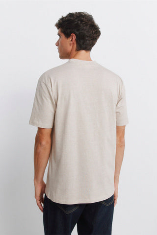 Camiseta Manga Corta con Logo Bordado