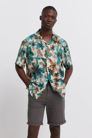 Short Slim Fit con Detalle Dobladillo