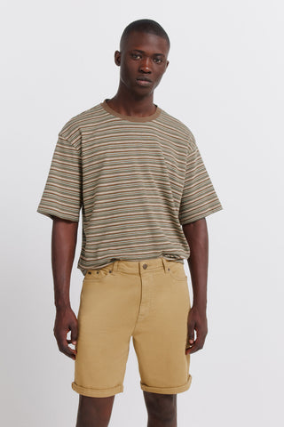 Short Slim Fit con Detalle Dobladillo