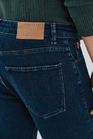 Jeans Slim Fit con Bolsillos