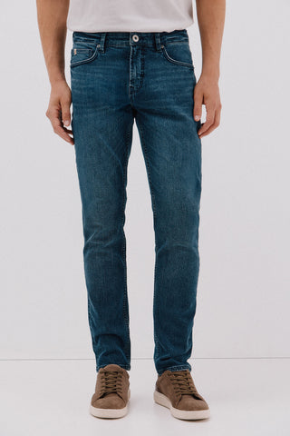 Jeans Slim Fit con Efecto Lavado