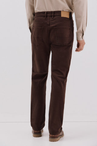 Pantalón Regular Fit con Bolsillos