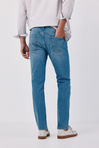 Denim Ligero Slim.