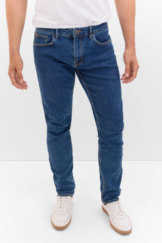 Jeans Corte Slim Fit con Bolsillos