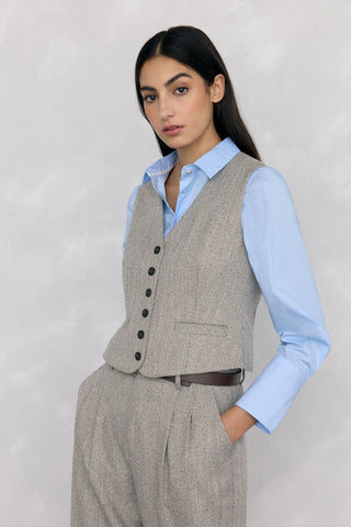Chaleco Corto con Detalle Botones