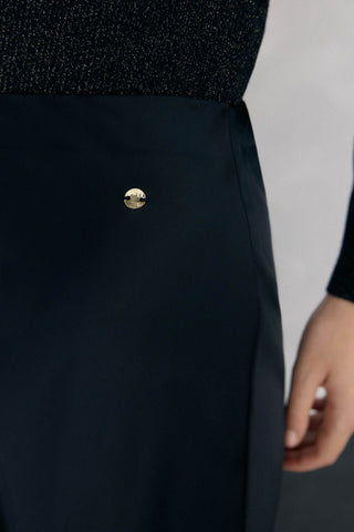 Enagua Larga con Detalle de Encaje