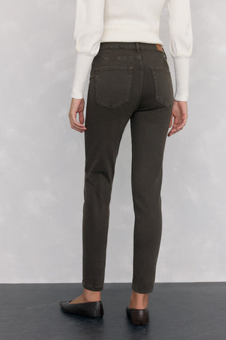 Jeans Push Up con Bolsillos Delanteros