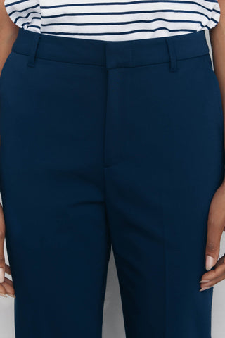 Pantalón Recto con Bolsillos