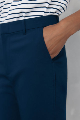 Pantalón Recto con Bolsillos