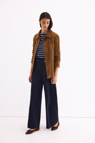 Pantalón Recto con Pinzas Delanteras