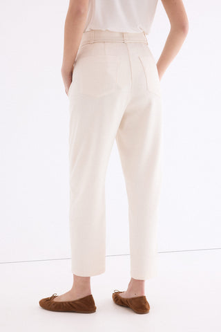 E Pantalon Tejido Irregular.