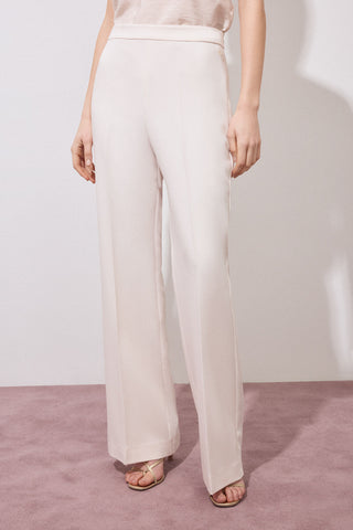 Pantalon Traje Flare.