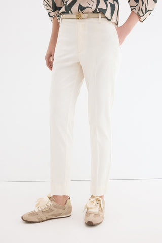 E Pantalon Chino Det Abertura Bajo.