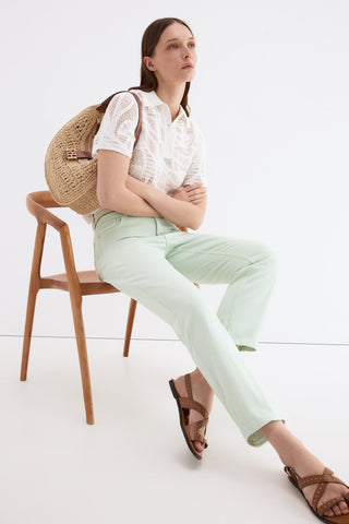 E Pantalon Straight Capri.
