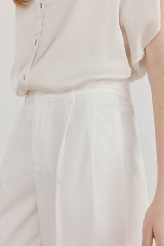 Pantalón Wide Leg con Detalle de Pinzas