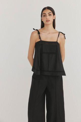 Blusa de Tirantes con Lazos