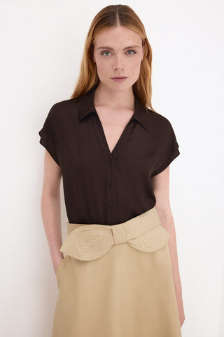 Blusa Satén Manga Corta.