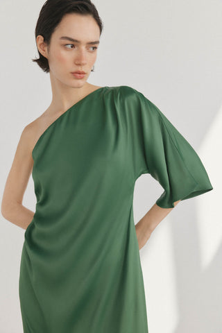 Blusa Asimétrica con Detalle Fruncido