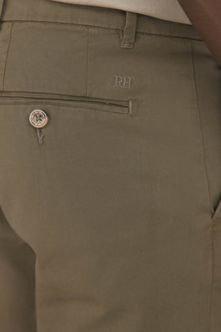 Pantalón Slim Fit con Bolsillos