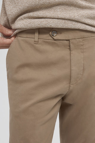 Pantalón Slim Fit con Bolsillos