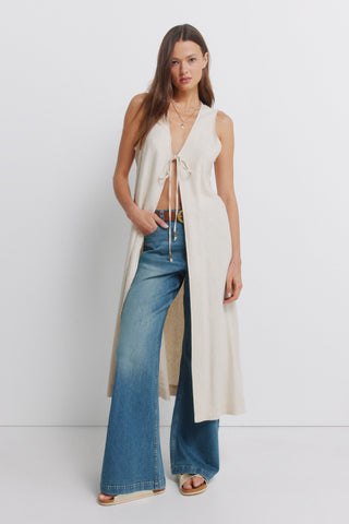 Chaleco Largo con Detalle Lazo de Lino