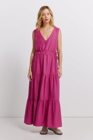 BASIC V-NECK LONG DRESS.