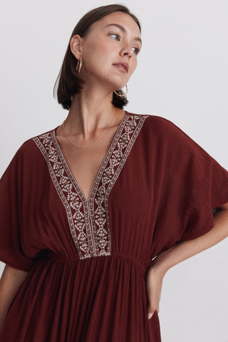 Frqs.Me.Kaftan Granate.