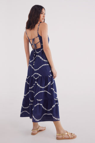 Vestido con Espalda Abierta Estampado Tye Dye