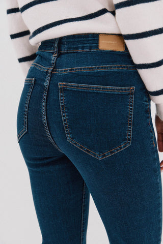 Jeans Skinny Talle Medio con Bolsillos