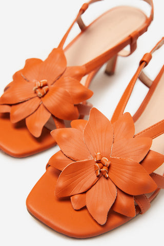 Sandalias con Tacón Diseño de Flor