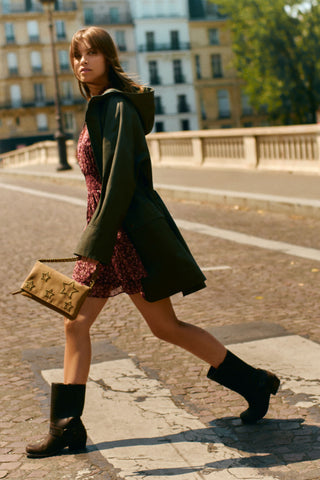 Chaqueta Larga con Detalle Bolsillos