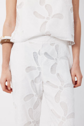 5.P Total Look Embroidery.
