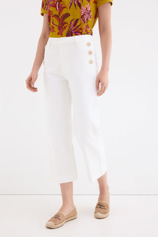 E Denim Wide Capri Botones.