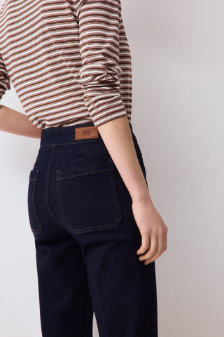 E Denim Stove Pipe Cropped Hebilla.