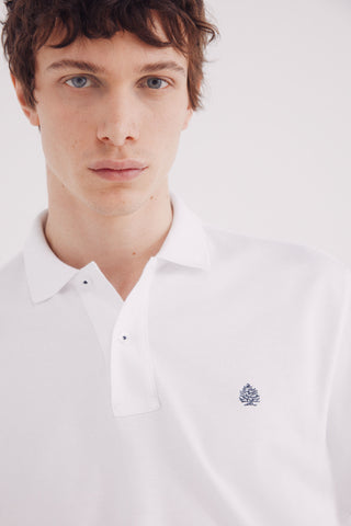 Polo Manga Corta con Logo Bordado