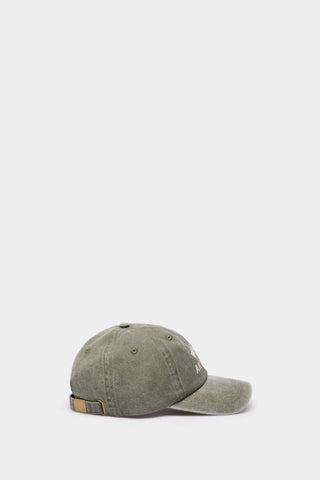 Gorra con Texto Bordado