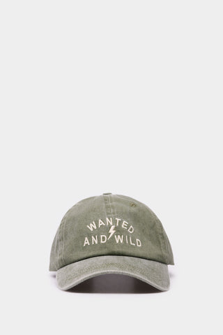 Gorra con Texto Bordado