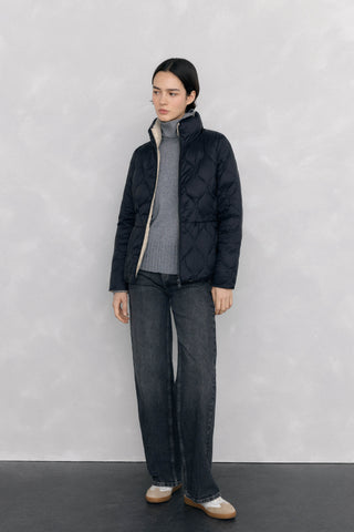 Chaqueta Reversible Cuello Alto con Bolsillos