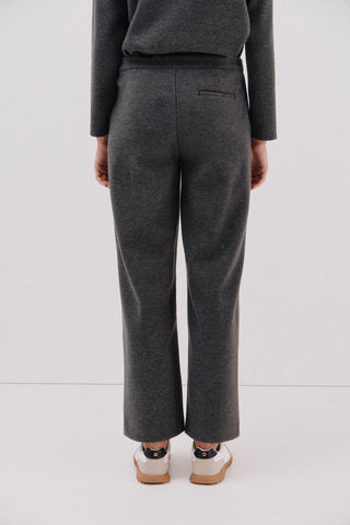 Pantalón Ancho Talle Alto con Bolsillos