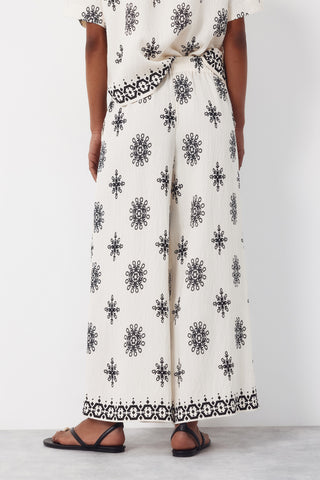 5.T.Ki. Pant Ancho Print.