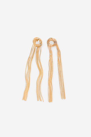 Aretes Largos con Detalle Nudo