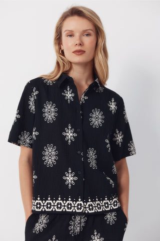 4.T.KI. CAMISA T/LOOK PRINT.