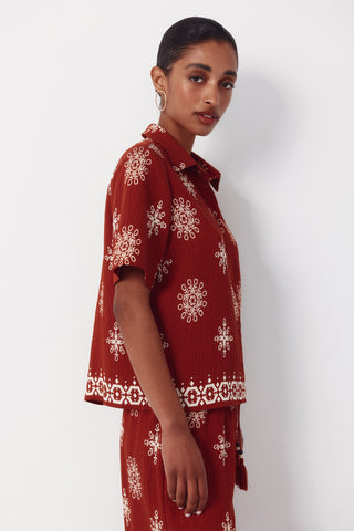 4.T.KI. CAMISA T/LOOK PRINT.