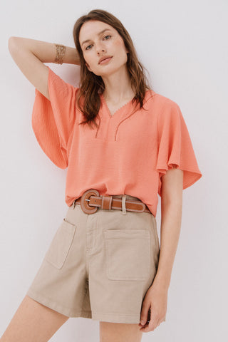 Blusa Manga con Volantes y Encaje.