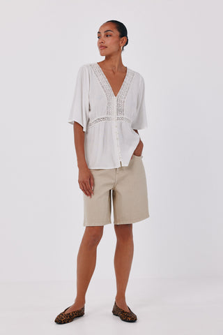 1.T.Ki.Blusa Encajes.