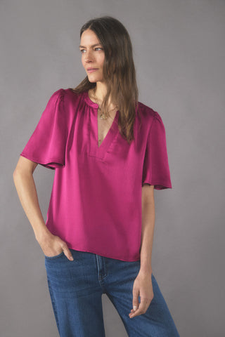 Blusa Cuello Redondo con Escote Pico