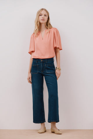 Blusa Manga Corta con Vuelo