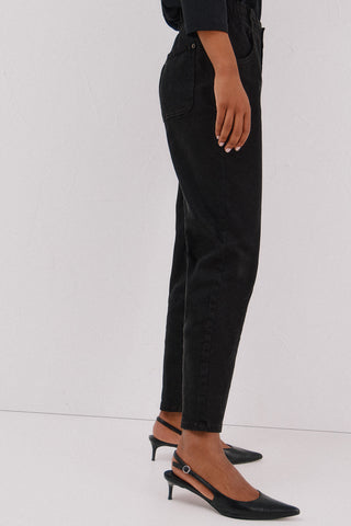 Jeans Rectos Talle Alto con Bolsillos